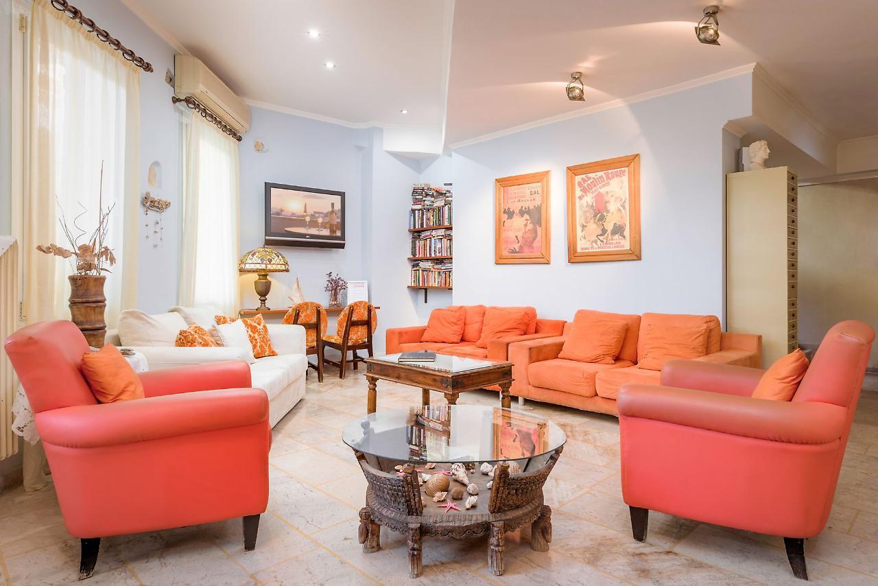 סאמוס Virginia Hotel מראה חיצוני תמונה
