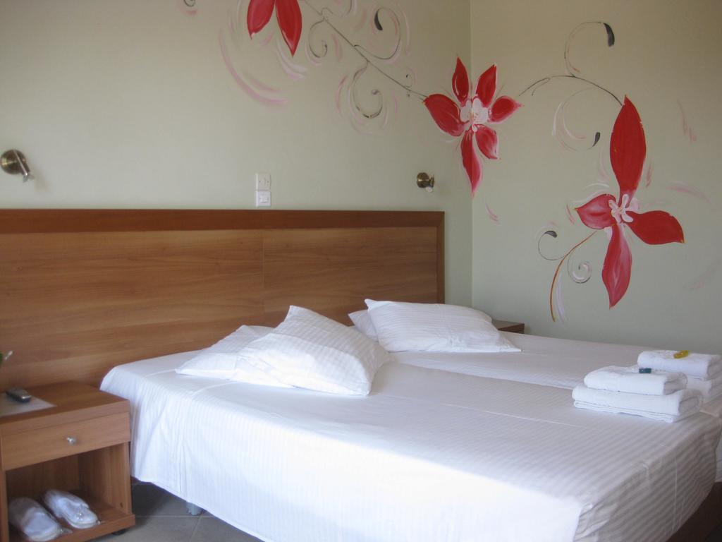 סאמוס Virginia Hotel מראה חיצוני תמונה